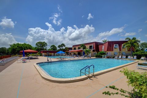 A home in Lake Worth