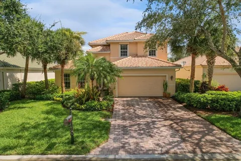 10228 Cobble Hill, Bonita Springs, FL MLS: F10452873