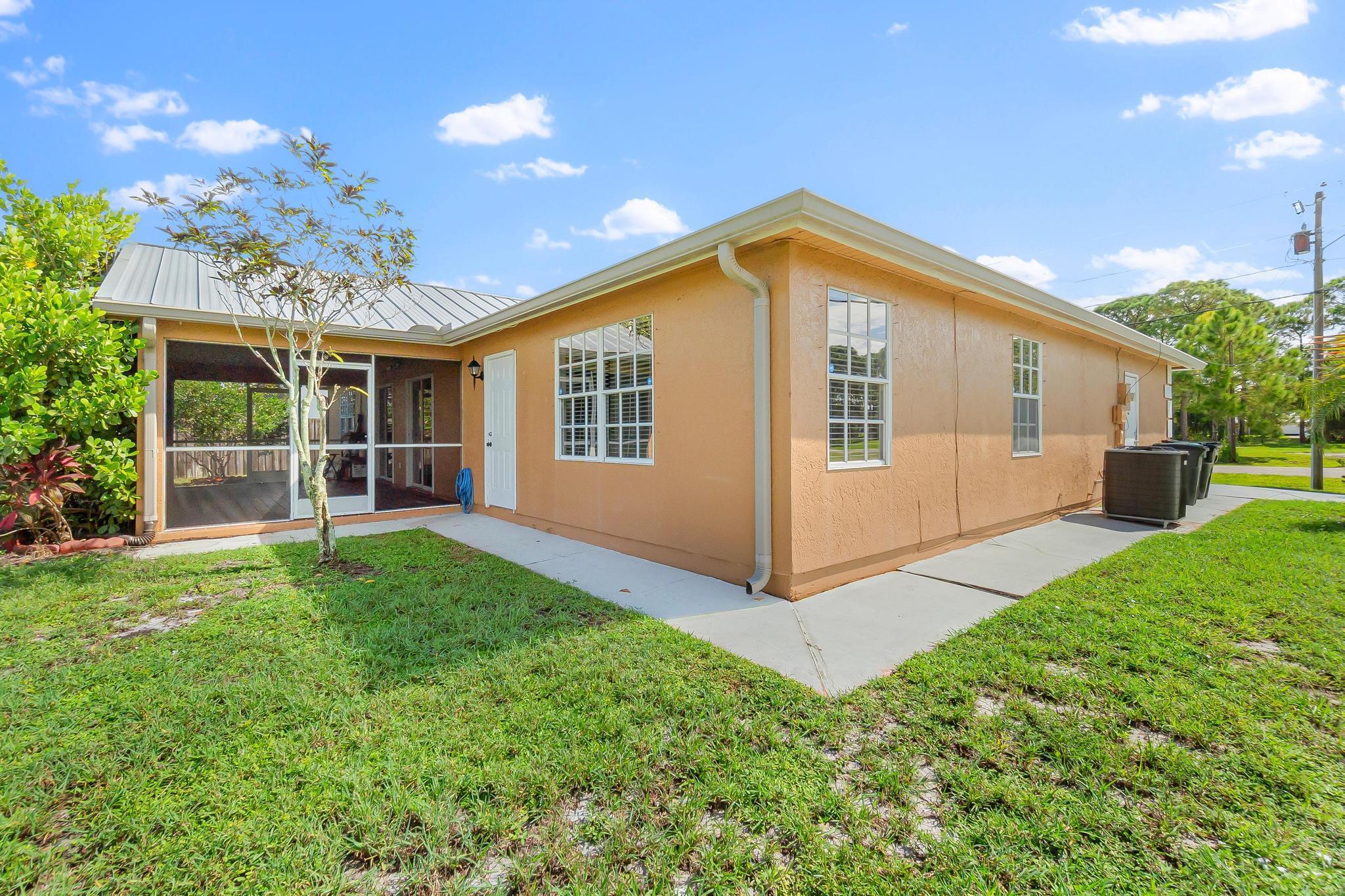 PORT ST LUCIE SECTION 29 - Residential