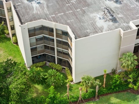 Tiny photo for 5701 Camino Del Sol #104, Boca Raton, FL 33433 (MLS # B26028495)