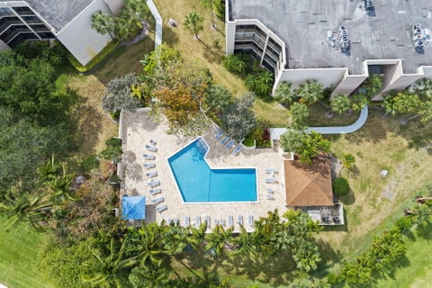Tiny photo for 5701 Camino Del Sol #104, Boca Raton, FL 33433 (MLS # B26028495)