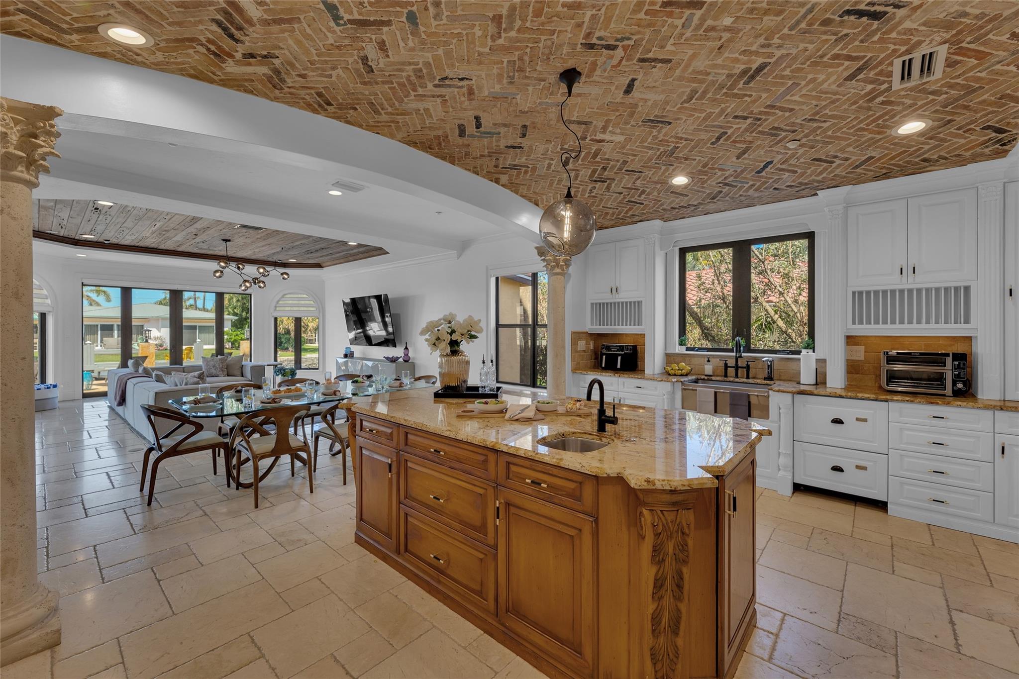 DELRAY BCH SHORES - Residential Lease