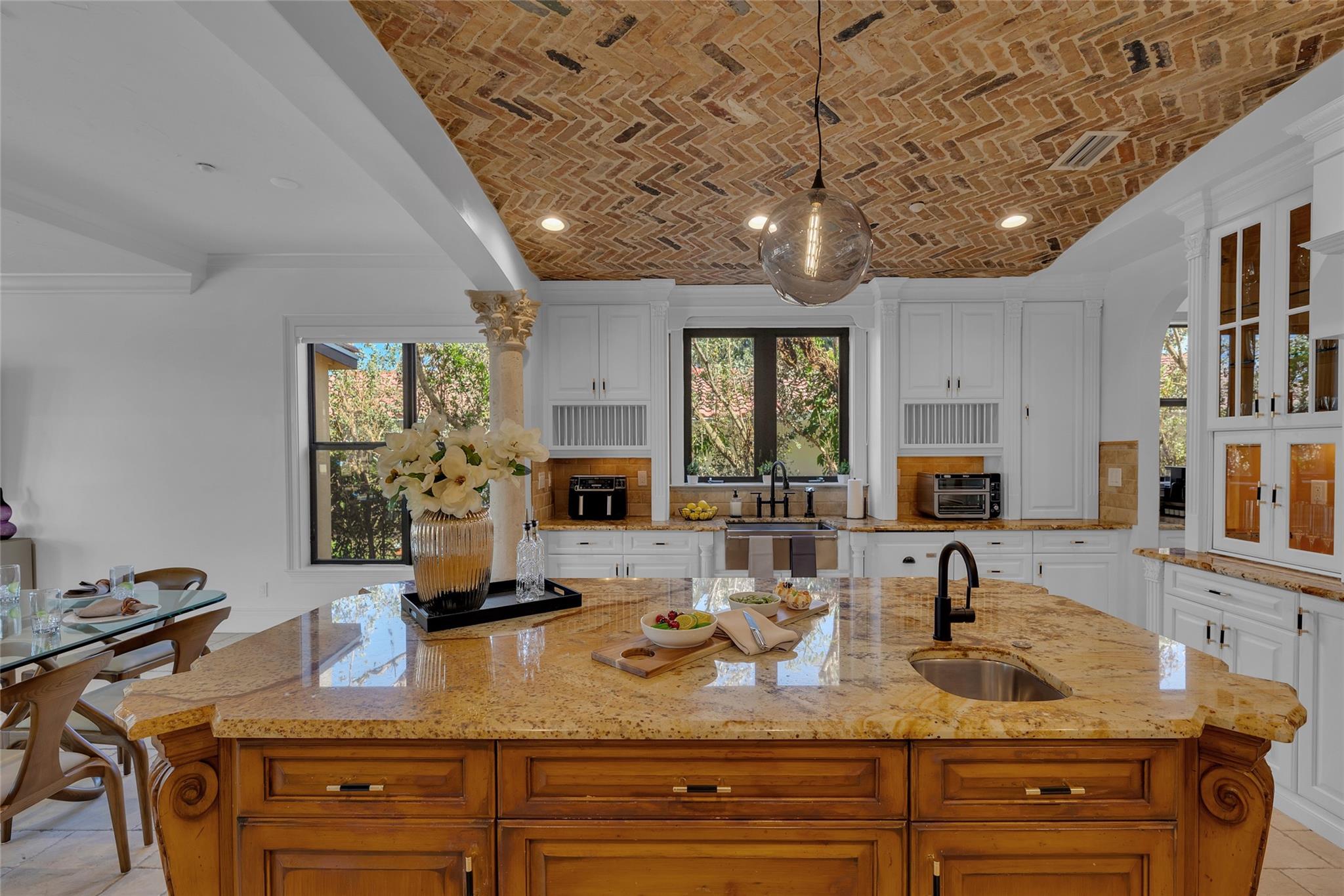 DELRAY BCH SHORES - Residential Lease