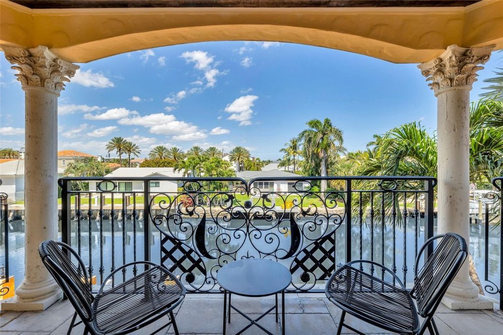 Photo of 1011 Rhodes Villa Avenue, Delray Beach, FL 33483 (MLS # F10493771)