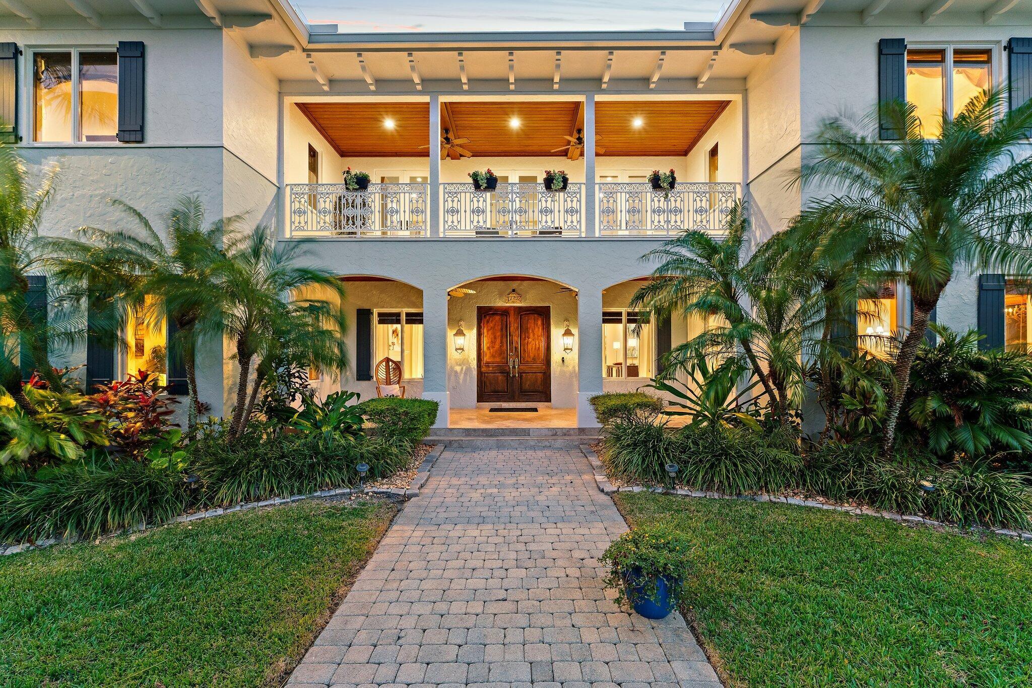 17392 SE Conch Bar Avenue