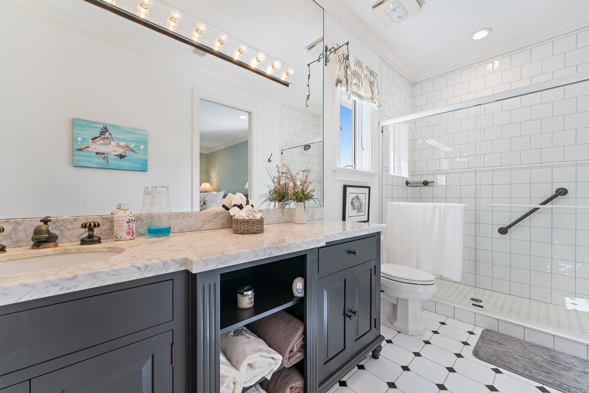 INDIAN HILLS - Residential