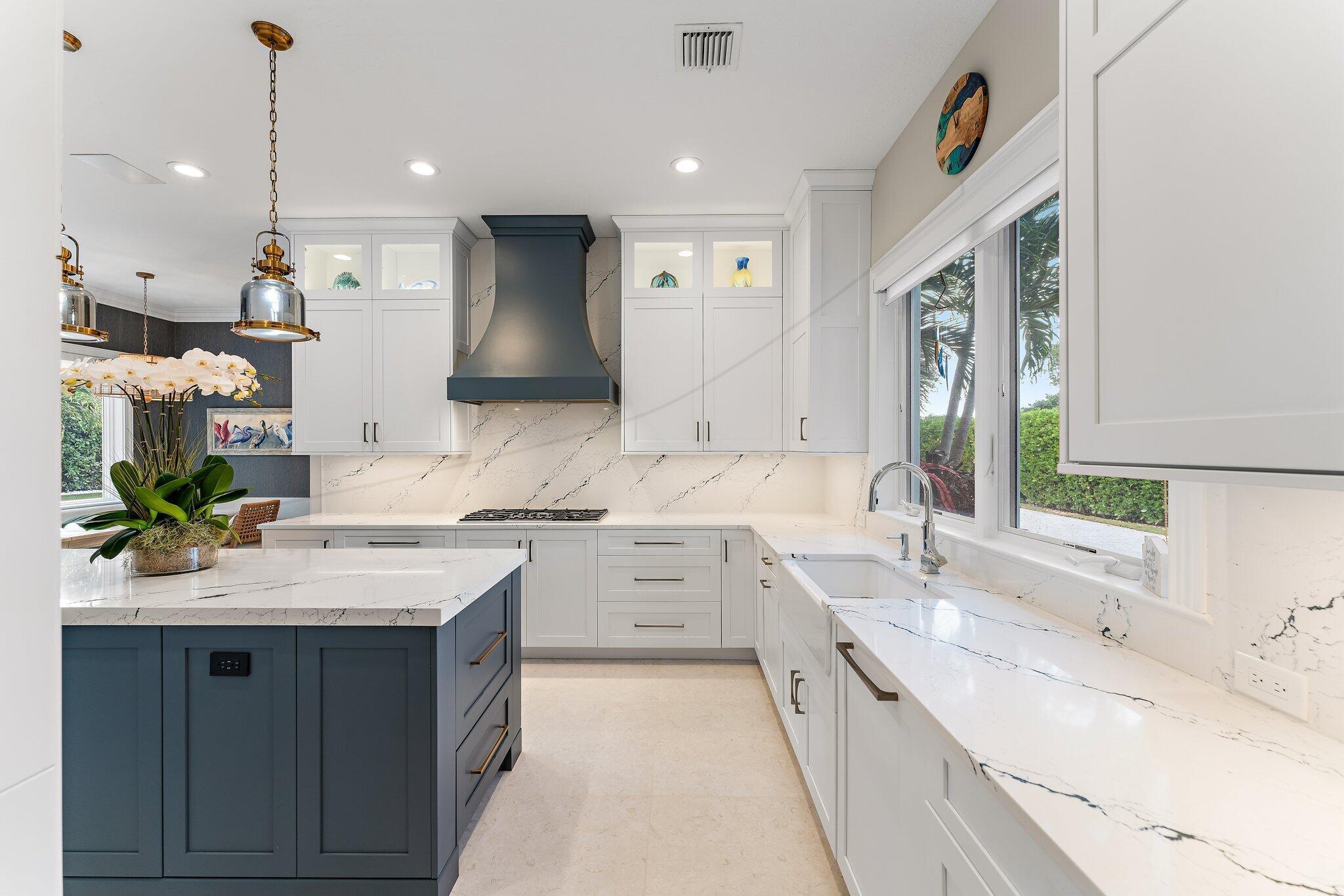 INDIAN HILLS - Residential