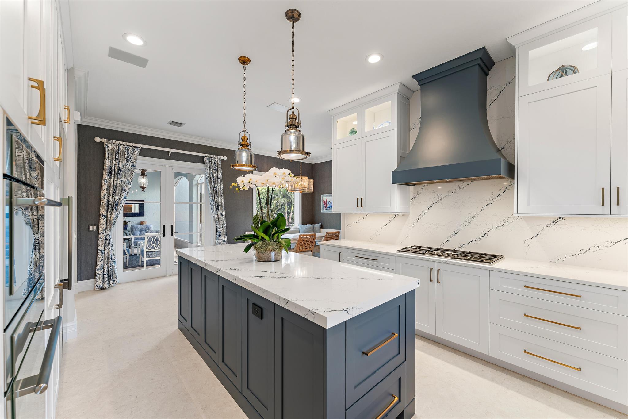 INDIAN HILLS - Residential