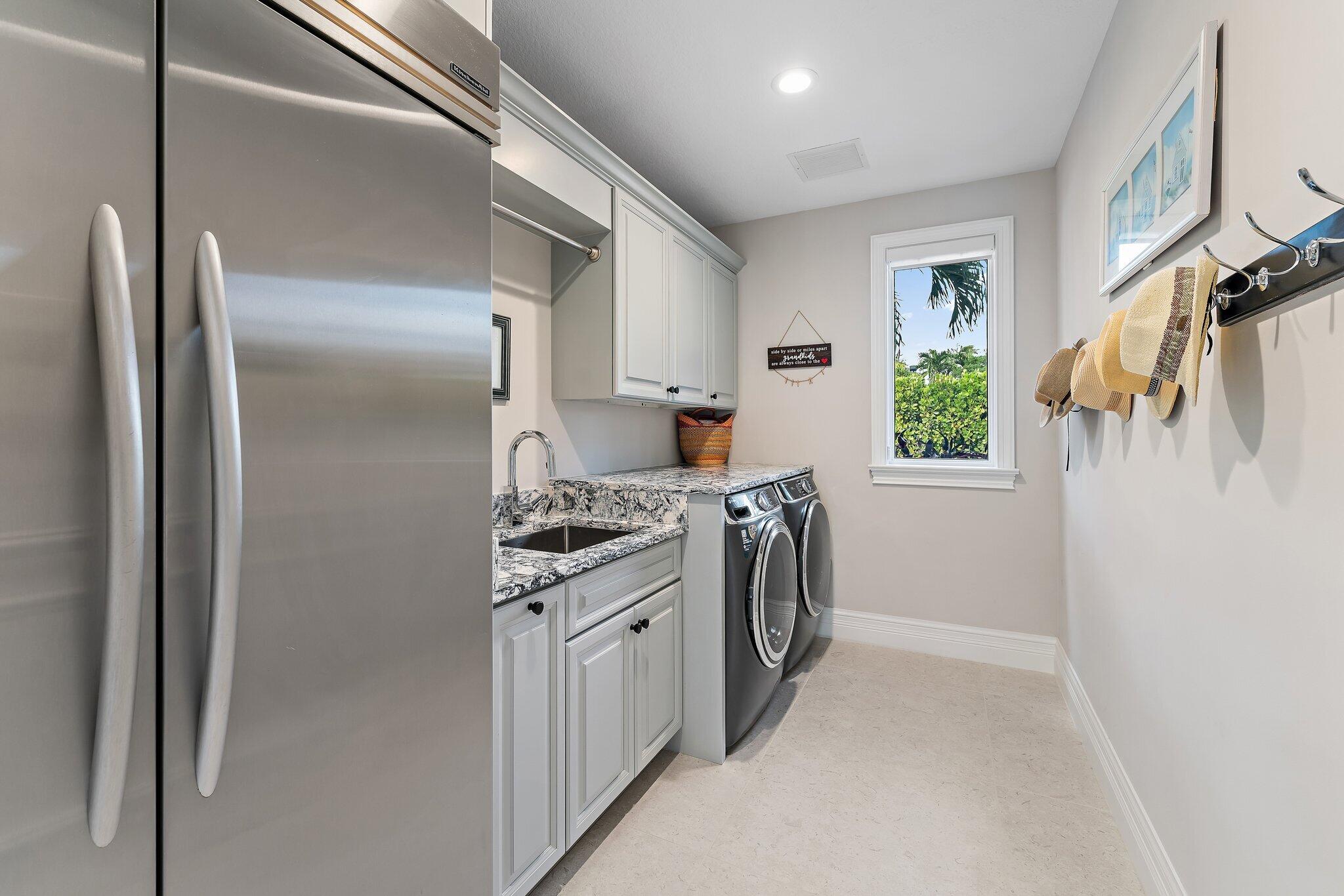 INDIAN HILLS - Residential