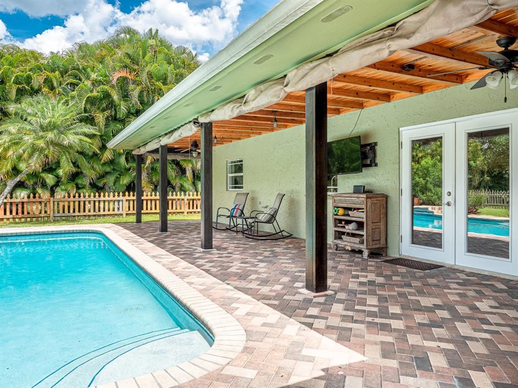 Photo of 1841 SW Crane Creek Avenue, Palm City, FL 34990 (MLS # R10714524)