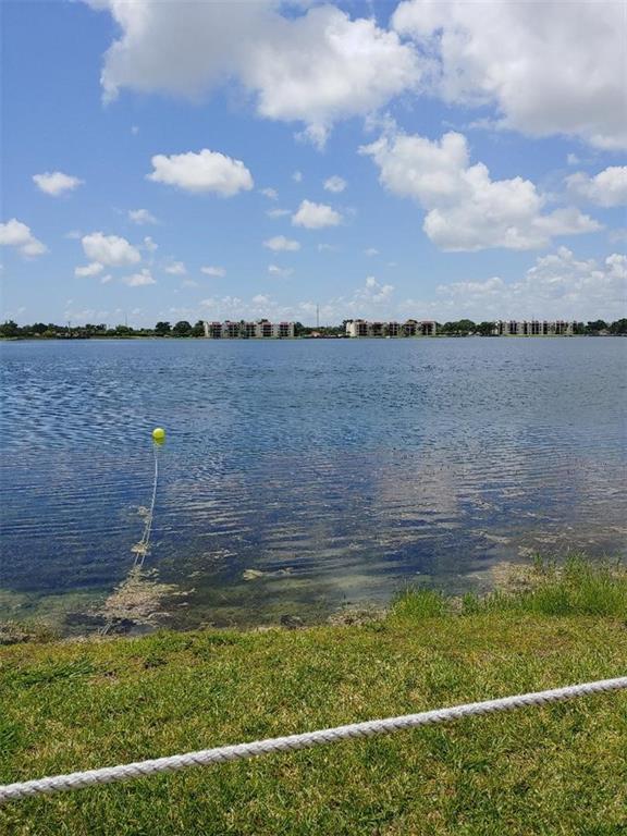 Lake Emerald - Residential
