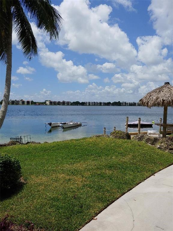 Lake Emerald - Residential