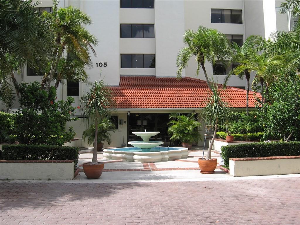Lake Emerald - Residential
