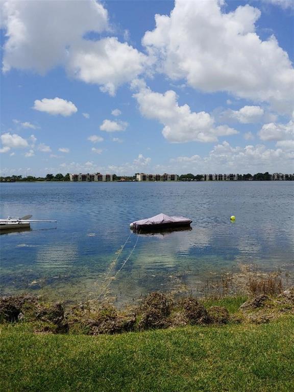 Lake Emerald - Residential