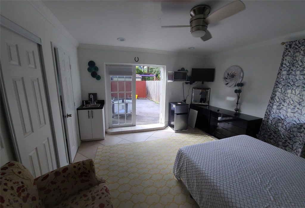 Photo of 4323 Redding Road, Boynton Beach, FL 33436 (MLS # F10415445)