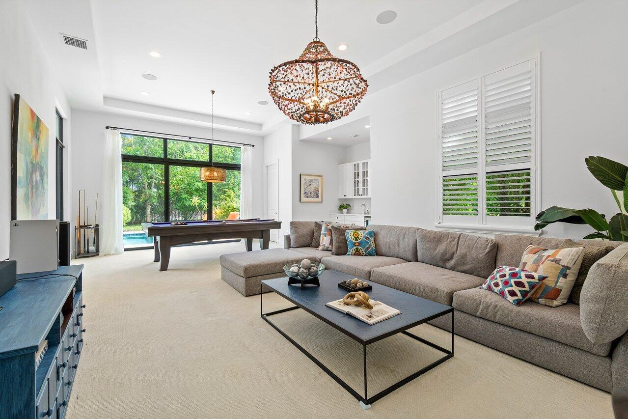 Seven Bridges - Residential