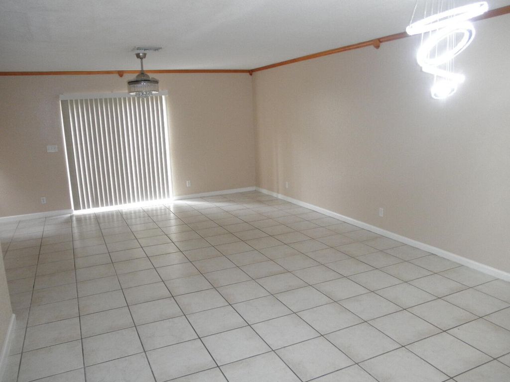 Photo of 847 Summit Lake Drive, West Palm Beach, FL 33415 (MLS # R10966156)