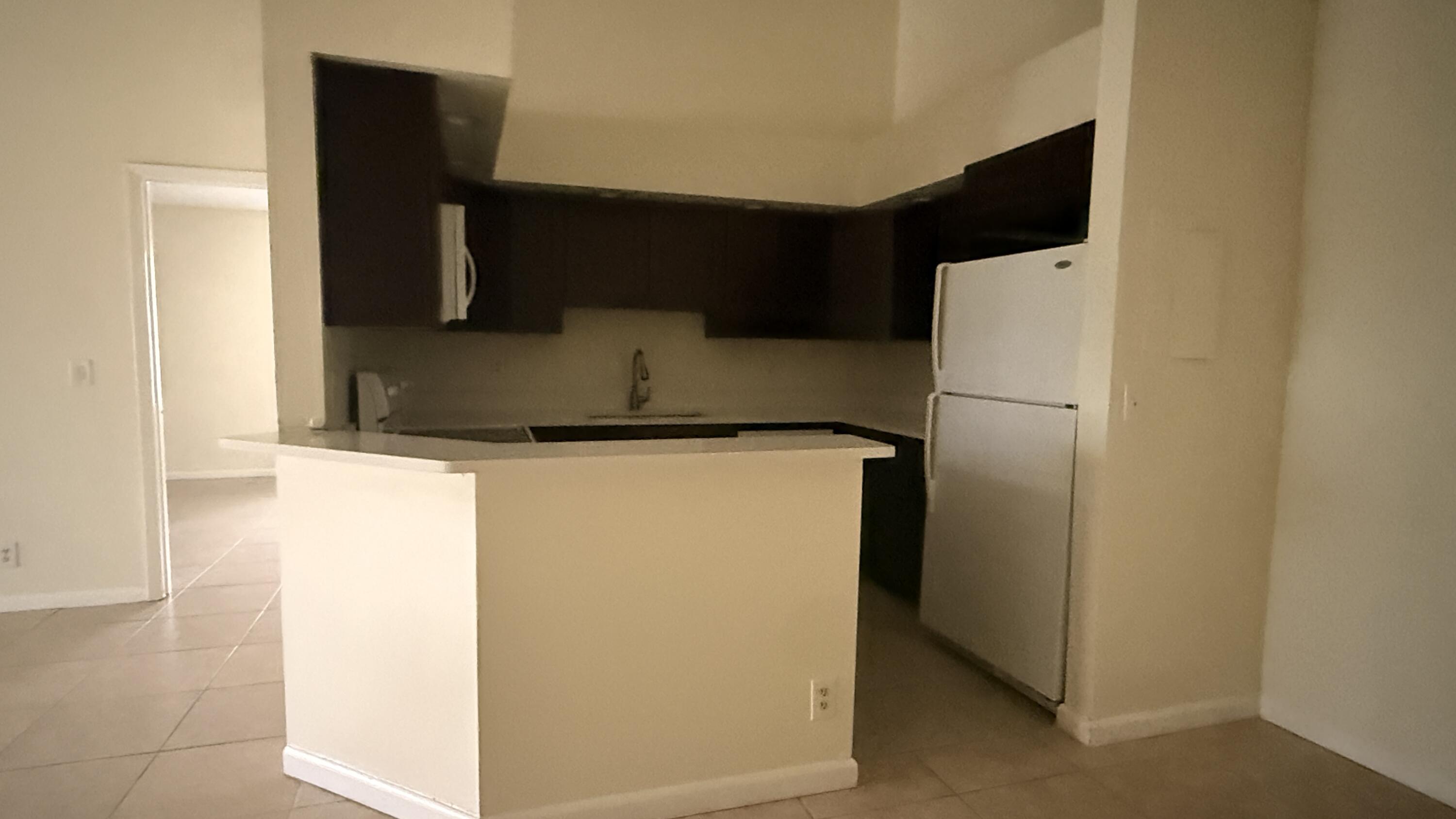 PINE HOLLOW CONDO - Residential Lease