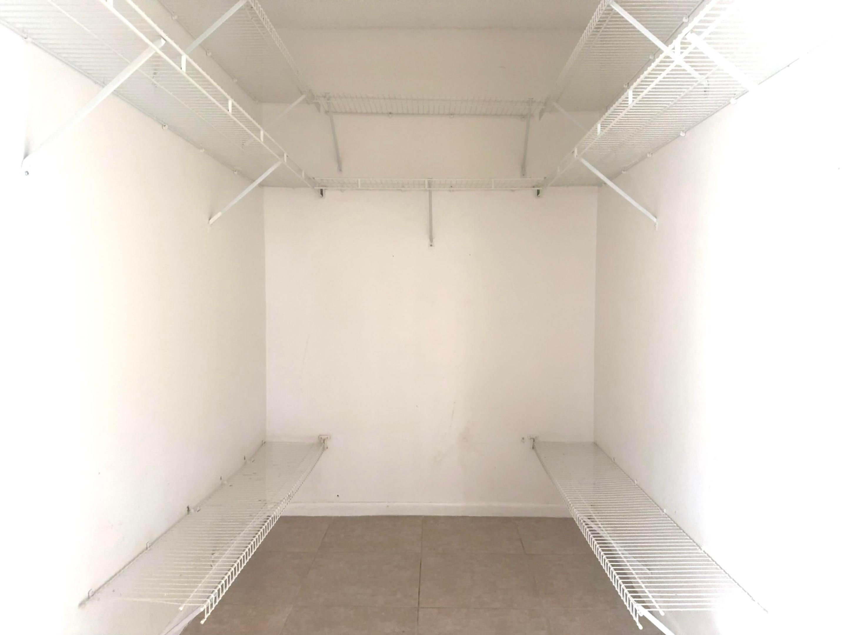 PINE HOLLOW CONDO - Residential Lease