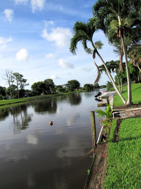 A home in Royal Palm Beach