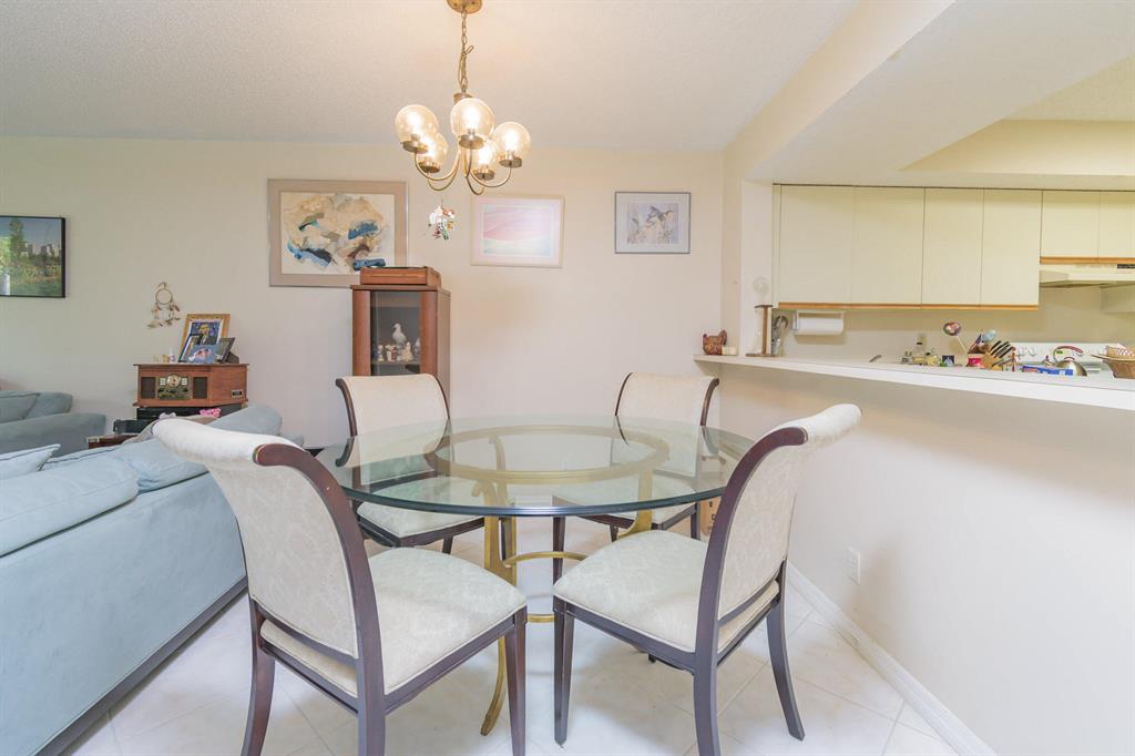 CORAL SPRINGS ESTATE TH IV CONDO - Residential