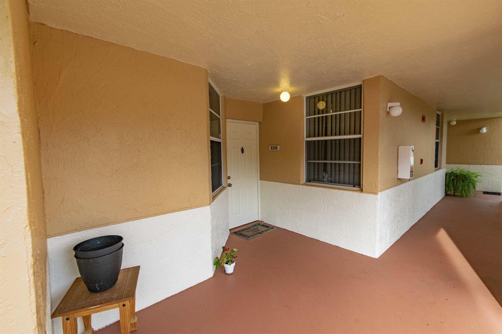 CORAL SPRINGS ESTATE TH IV CONDO - Residential