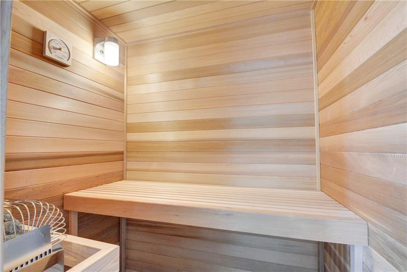 Riviera - Residential