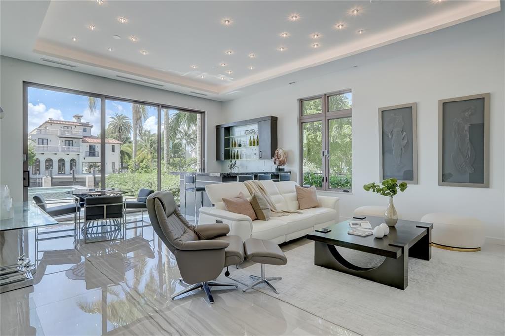 Riviera - Residential