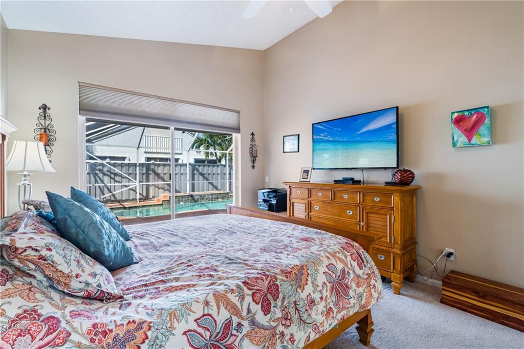 LAKE CHARLESTON - Residential