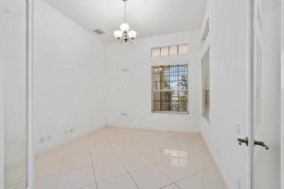 MAGNOLIA LAKES AT ST LUCIE WEST PHASE 1 - Residential