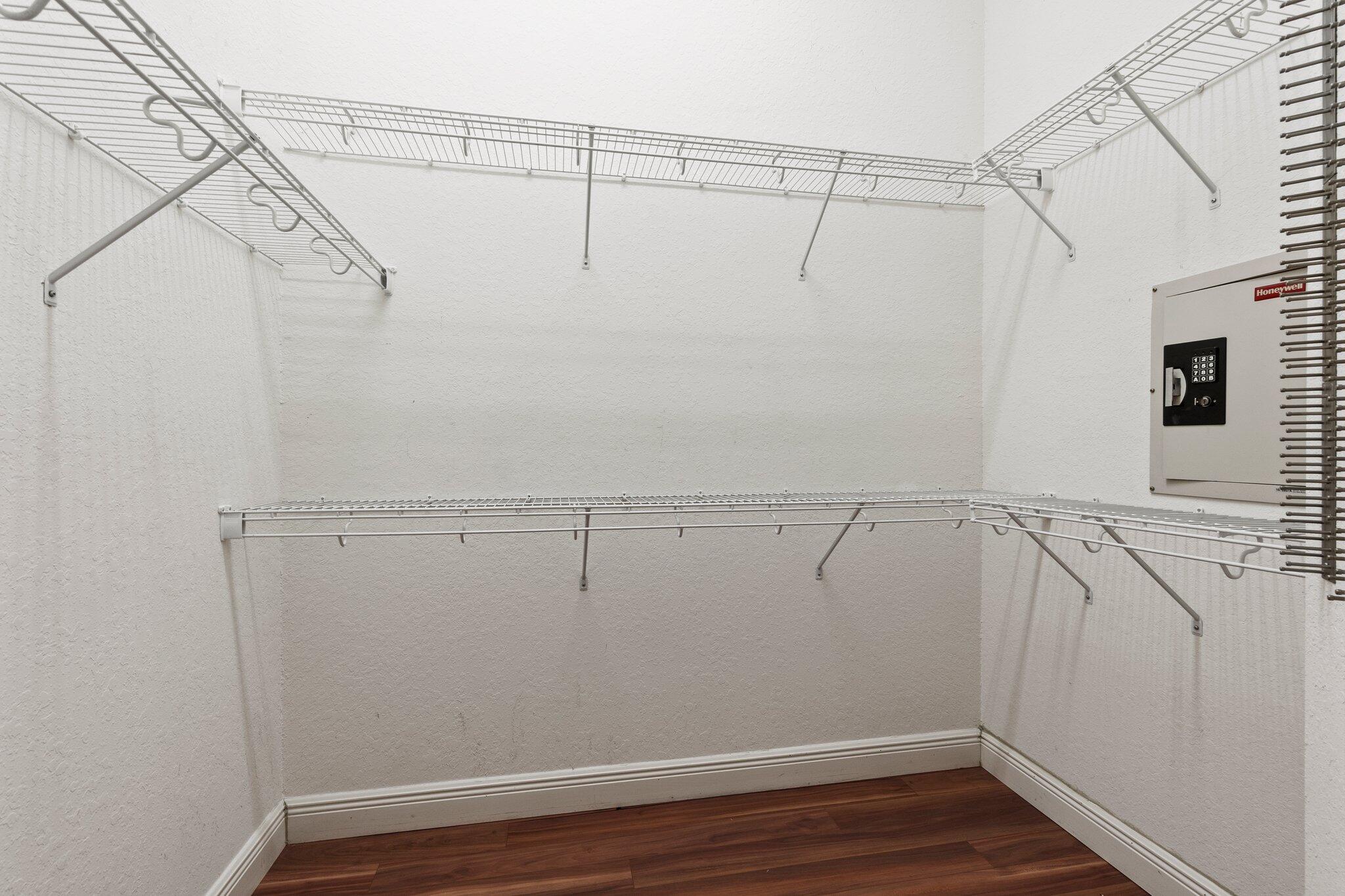 MAGNOLIA LAKES AT ST LUCI - Residential