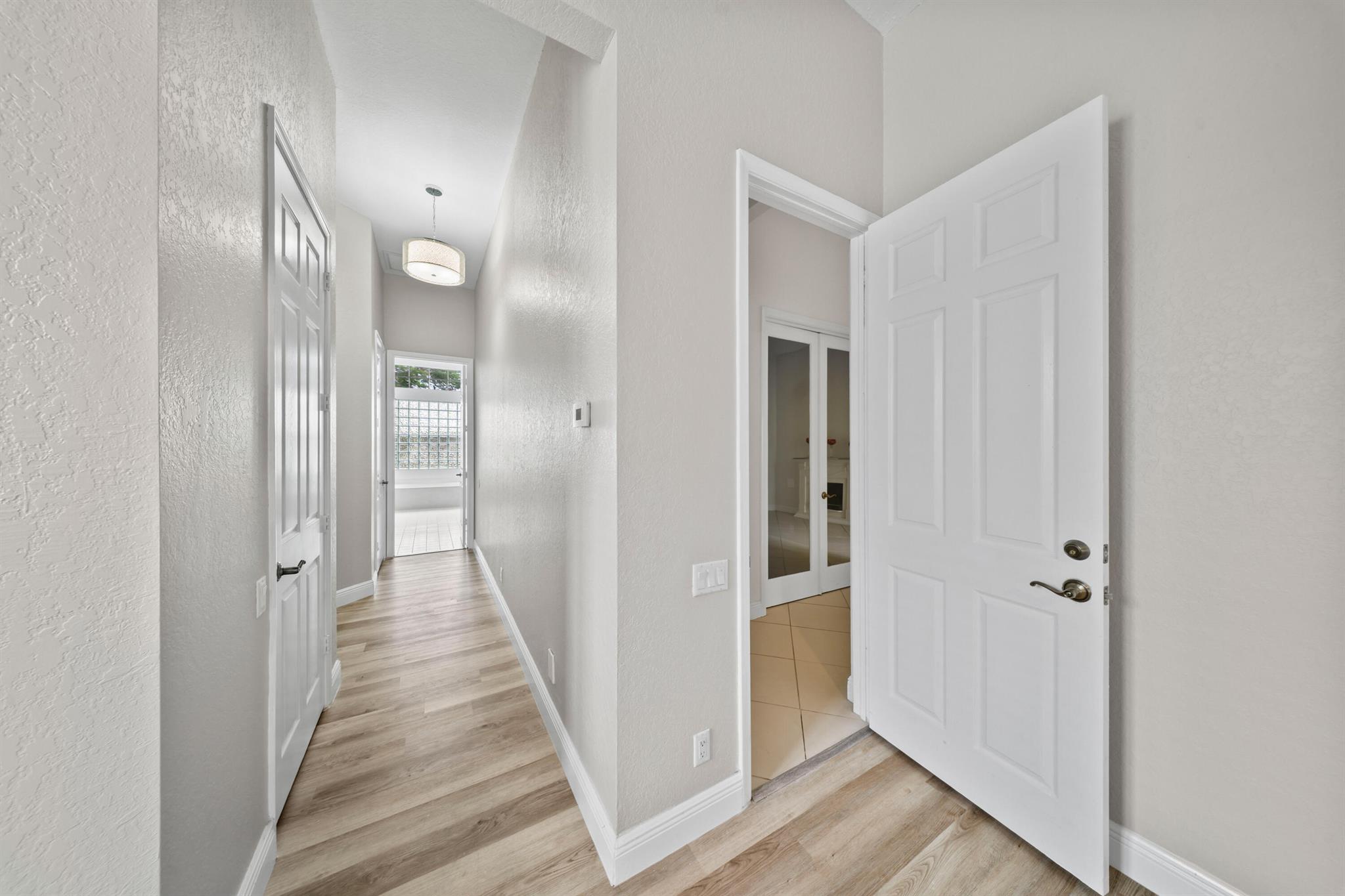 MAGNOLIA LAKES AT ST LUCI - Residential