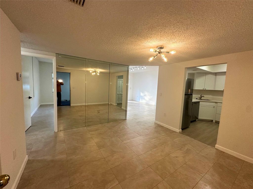 Photo of 50 SW 3rd Ave #110, Boca Raton, FL 33432 (MLS # F10542890)