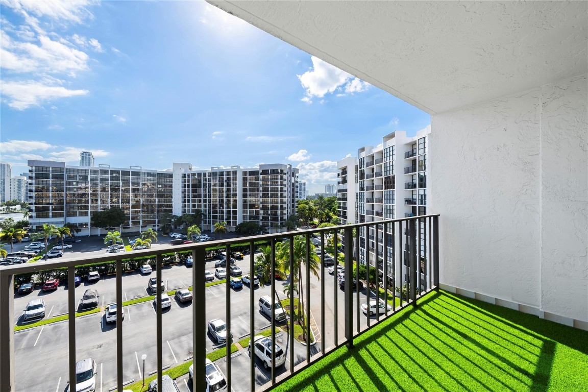 Oceanview Park Condo - Residential Lease
