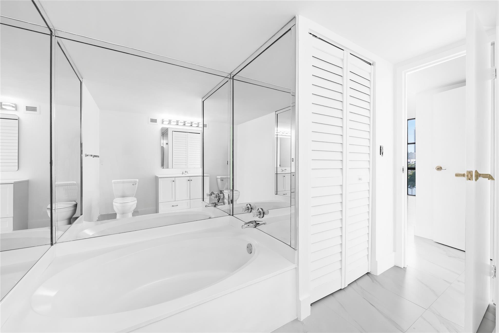 Oceanview Park Condo - Residential Lease