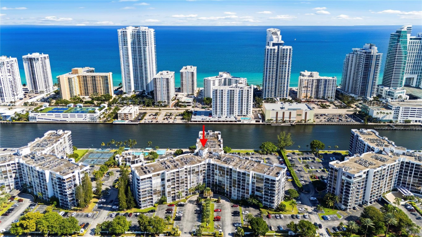 Oceanview Park Condo - Residential Lease