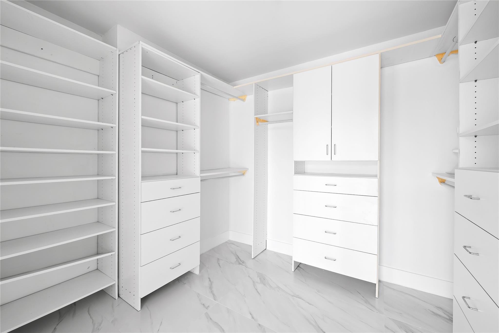 Oceanview Park Condo - Residential Lease