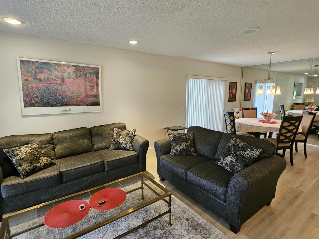 Photo of 21529 Cypress Hammock 35i Drive #35 I, Boca Raton, FL 33428 (MLS # R11052253)