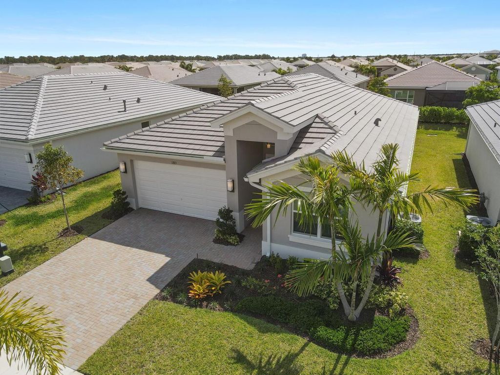 Photo of 11815 SW Silverlake Falls Drive, Port Saint Lucie, FL 34987 (MLS # R10984061)