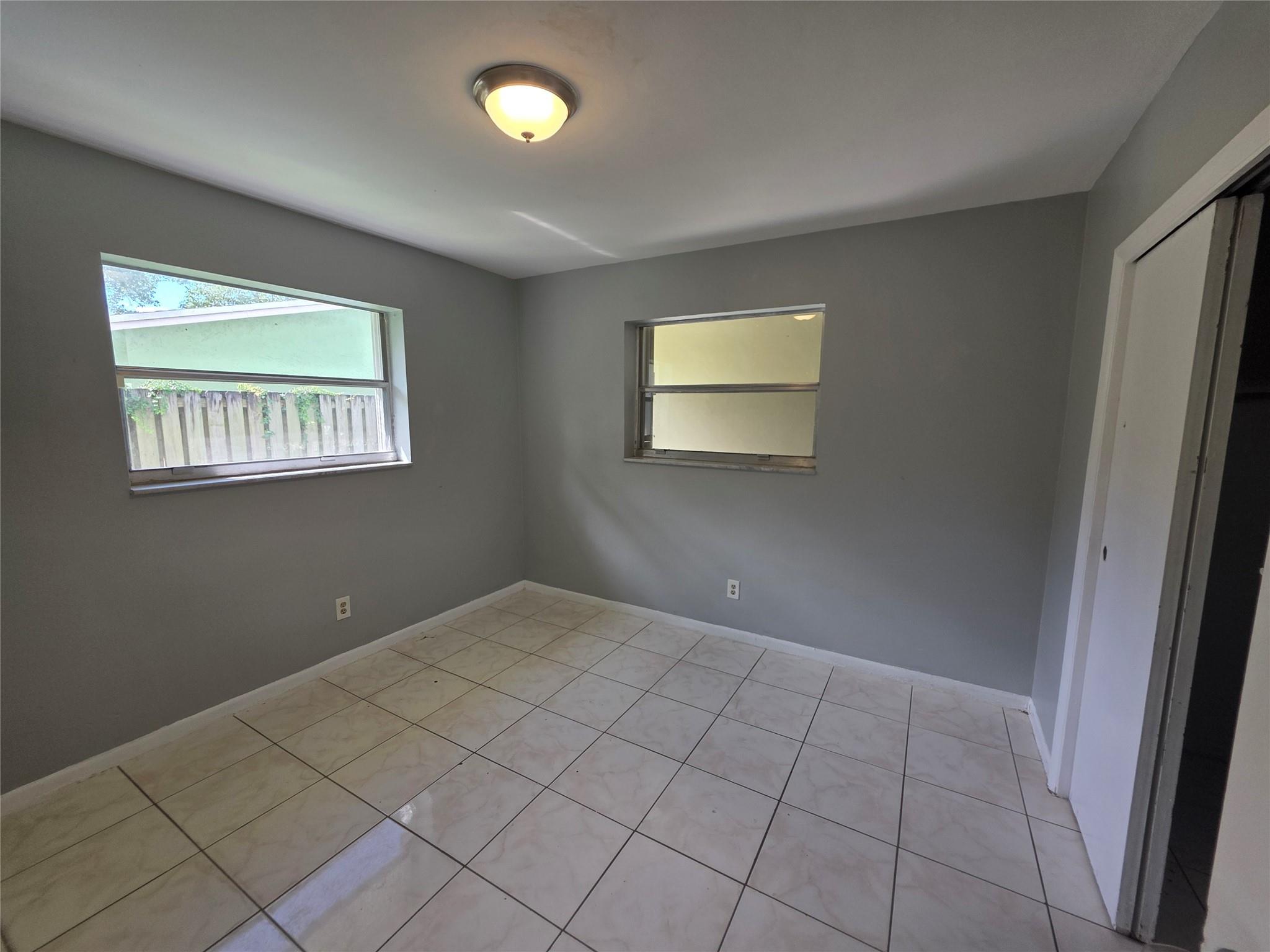 Sunrise Golf Village - Residential Lease