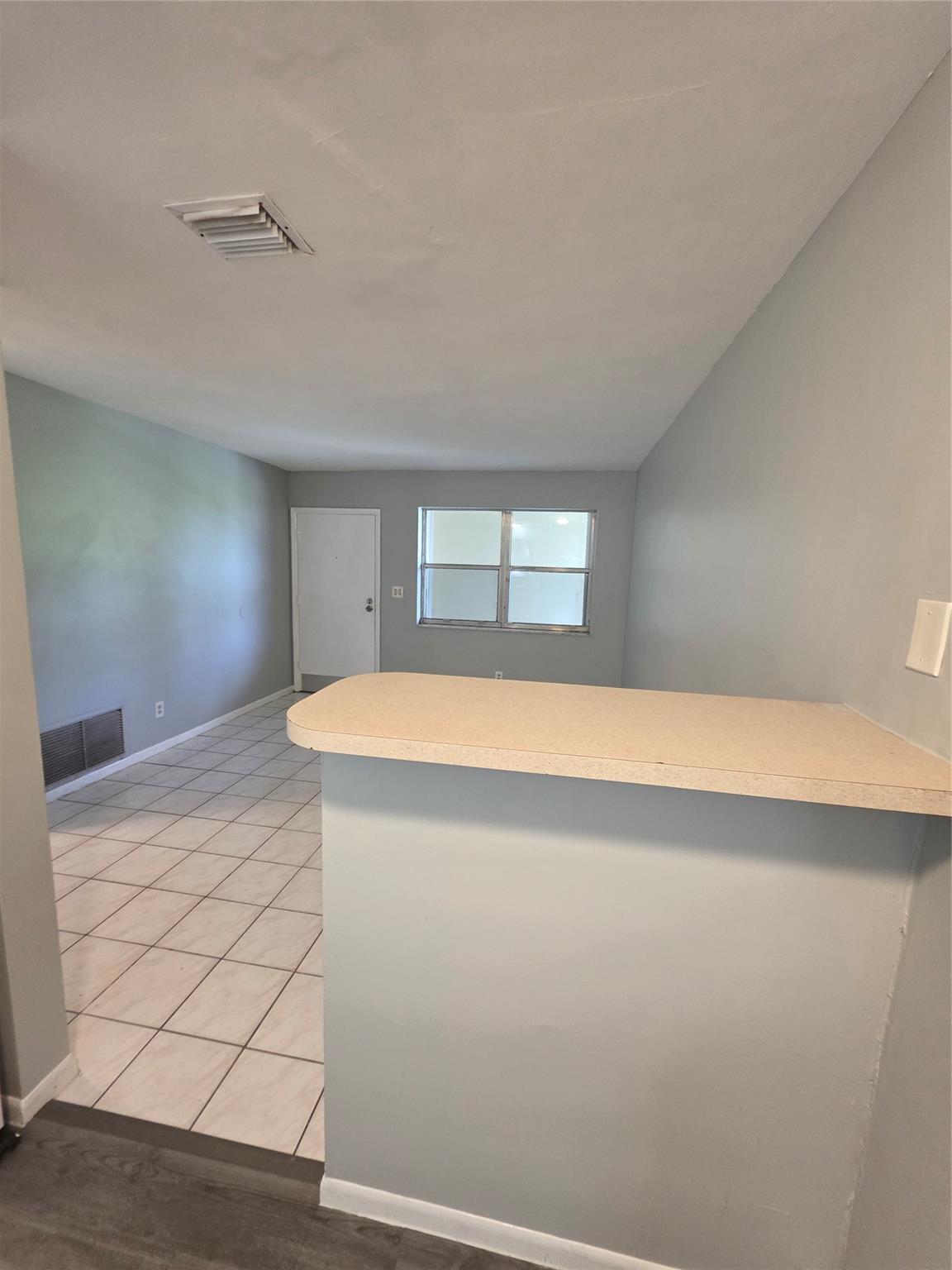 Sunrise Golf Village - Residential Lease