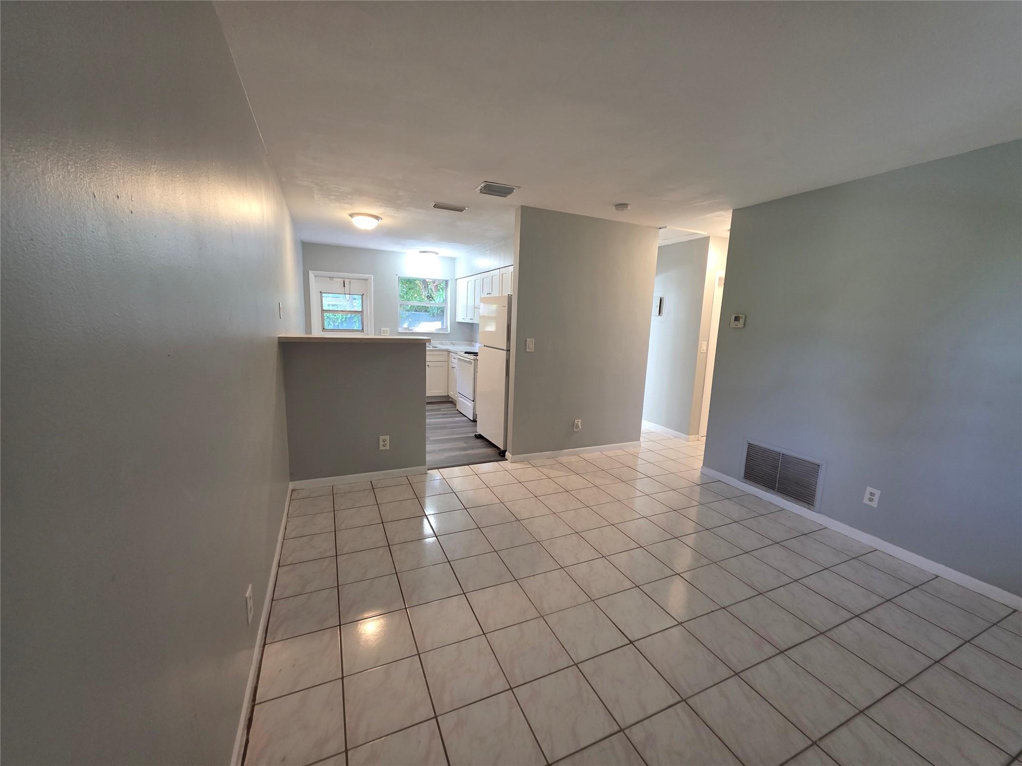 Sunrise Golf Village - Residential Lease