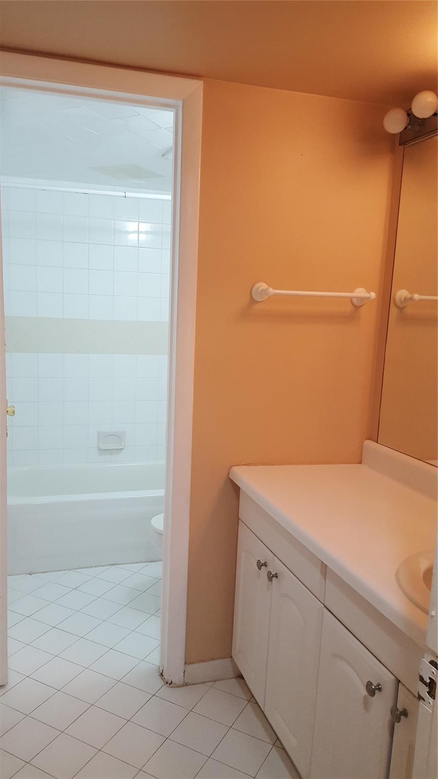 ALL AGES, VERY SPACIOUS, AND CLEAN 2/2 CONDO IN THE HEART OF CORAL SPRINGS. VERY CONVENIENT LOCATION WALKING DISTANCE TO WORSHIP PLACES AND TO DOWNTOWN CORAL SPRINGS. CONDOMINIUM FEATURES ONE OF THE BEST CLUB HOUSES; INDOOR, OUTDOOR POOLS, HOT TUB, SAUNA, GYM ROOM, HUGE BALLROOM FOR SPECIAL EVENTS, POOL TABLE, BBQ AREA, AND MORE.
SMOKING AND PETS ARE ABSOLUTELY NOT ATTOWED IN THIS PROPERTY.