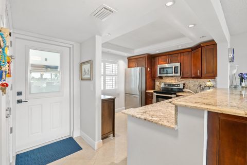 Tiny photo for 930 Dogwood Drive #457, Delray Beach, FL 33483 (MLS # B26039240)
