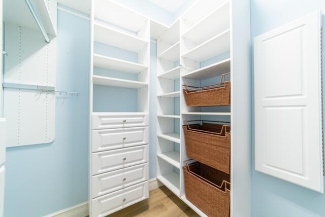 MAGNOLIA BAY - Residential Lease