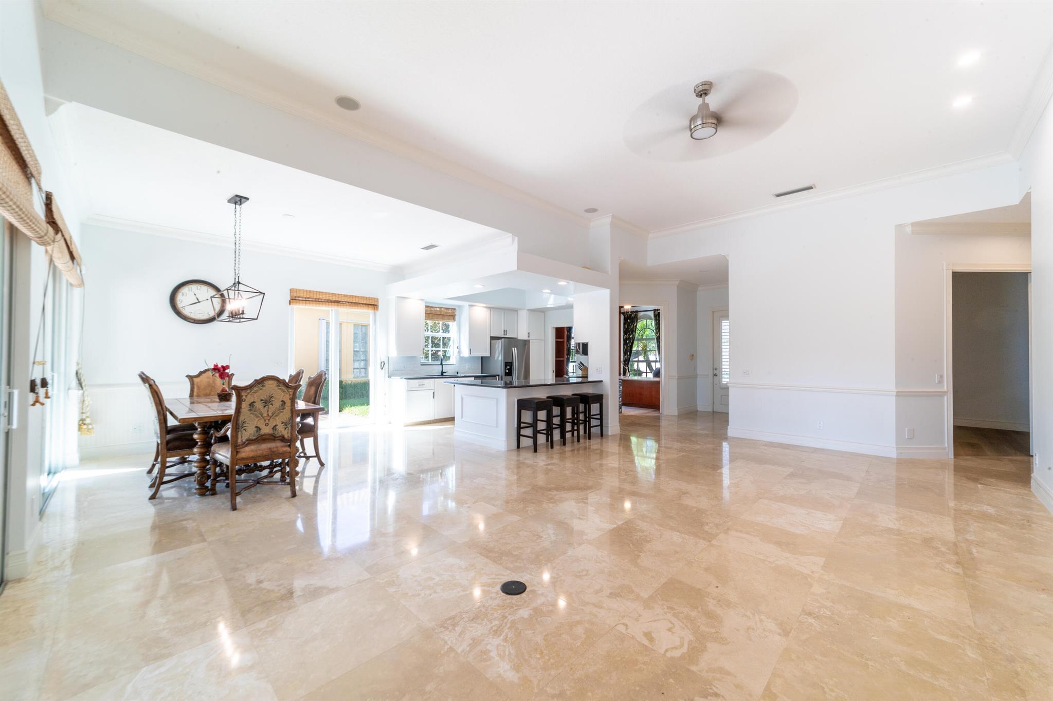 MAGNOLIA BAY - Residential Lease