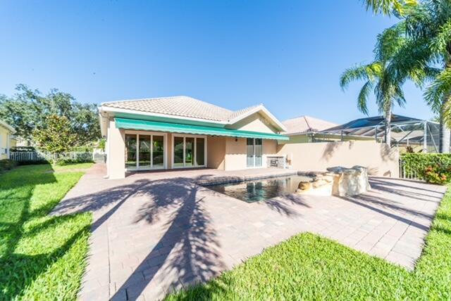 MAGNOLIA BAY - Residential Lease