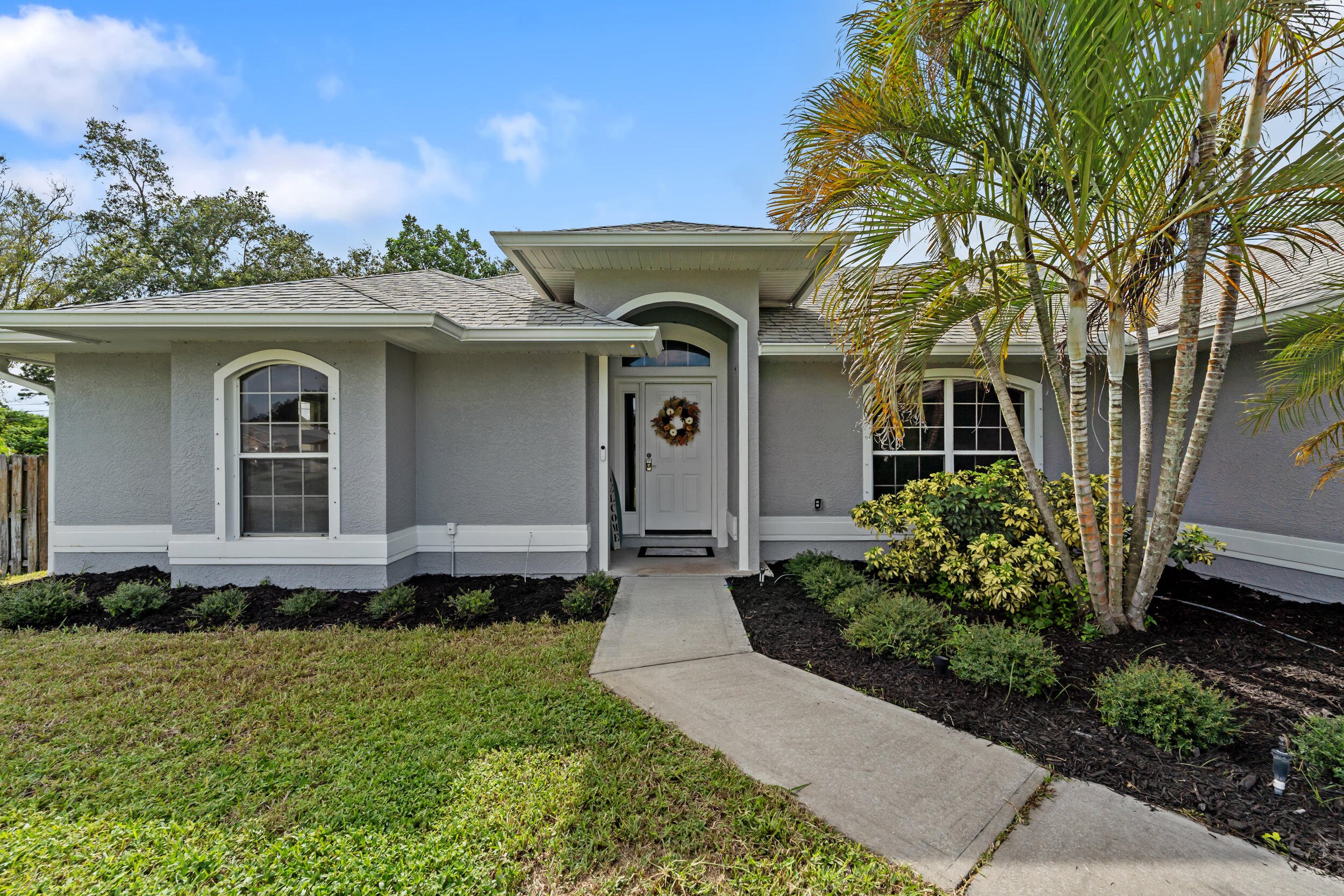 SEBASTIAN HIGHLANDS UNIT - Residential