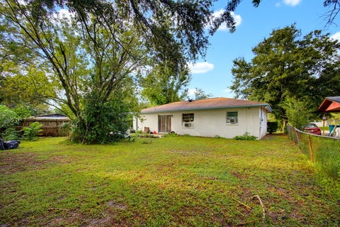 Tiny photo for 4724 IMOGENE Court, Orlando, FL 32811 (MLS # B26090075)