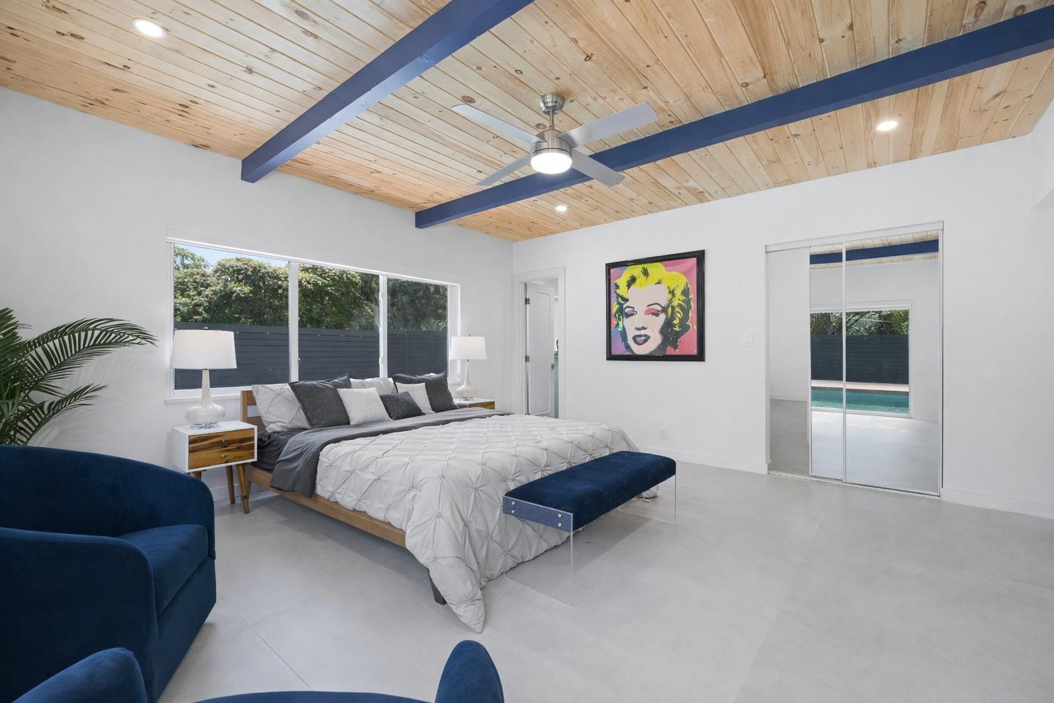 Petite - Residential